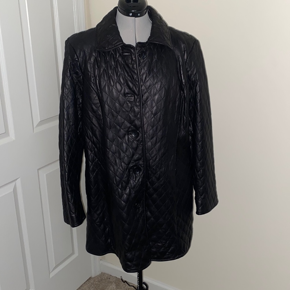SOLD! Neiman Marcus 100% Lamb Leather Coat - Picture 1 of 8